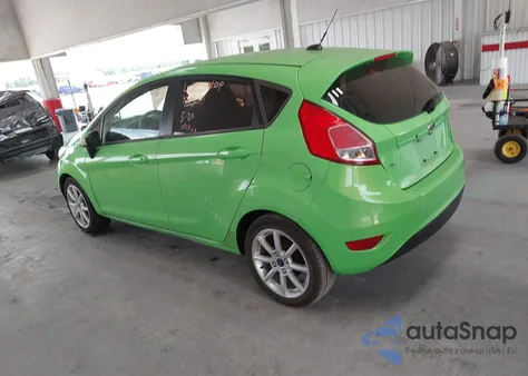 2014 Ford Fiesta Se z USA, uszkodzony, nr VIN 3FADP4EJ7EM241585